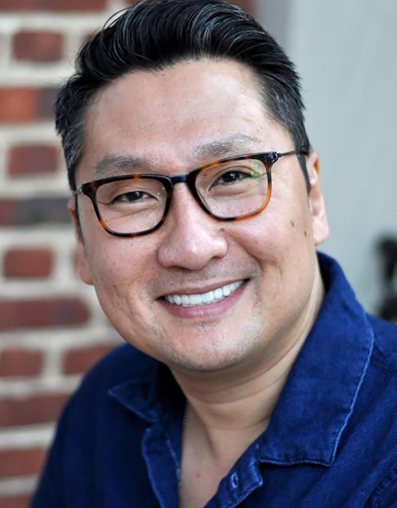 Robert Yi advisor for School of Art